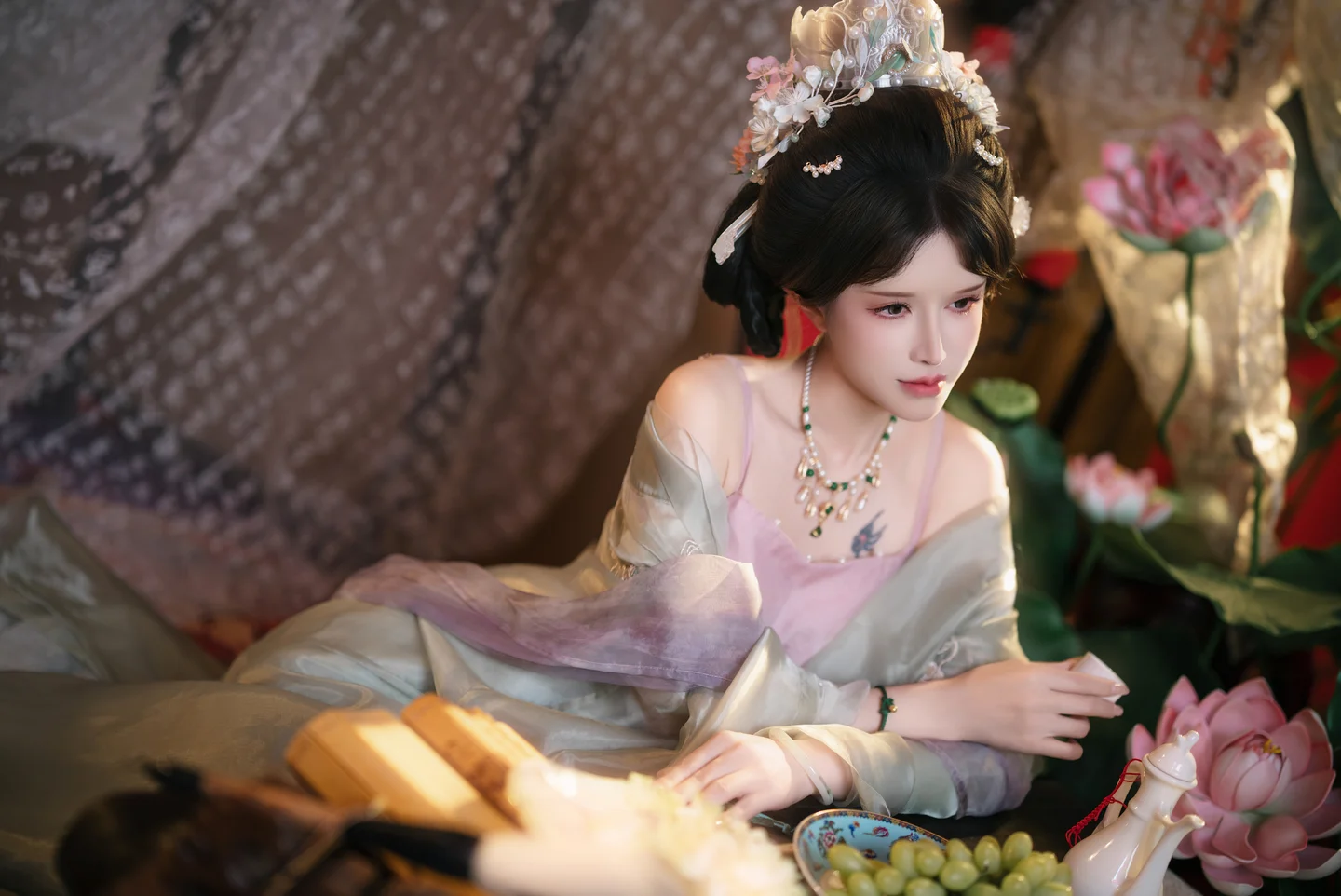 鹿八岁baby_No_107_粽你枕相思_130P,79GIF,1V_1_95GB tg@simisebaisi 【丝足阁】004.webp